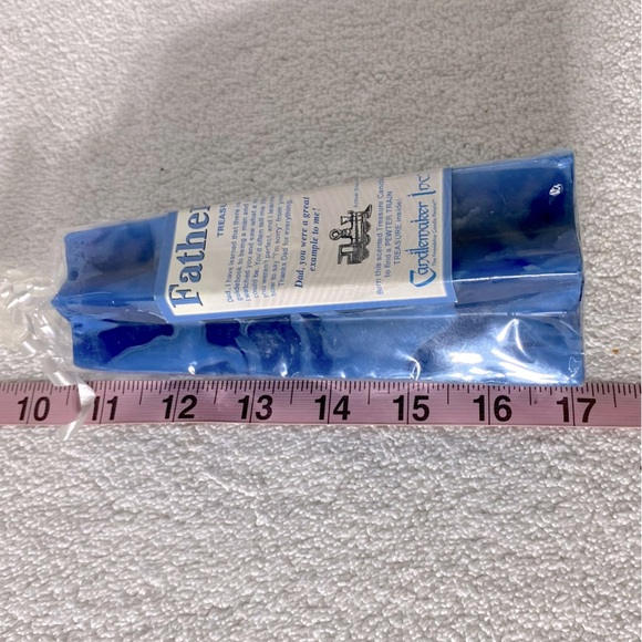 Vintage Blue Fathers Day Candle With Pewter Train Treasure Inside Candle - Picture 2 of 12